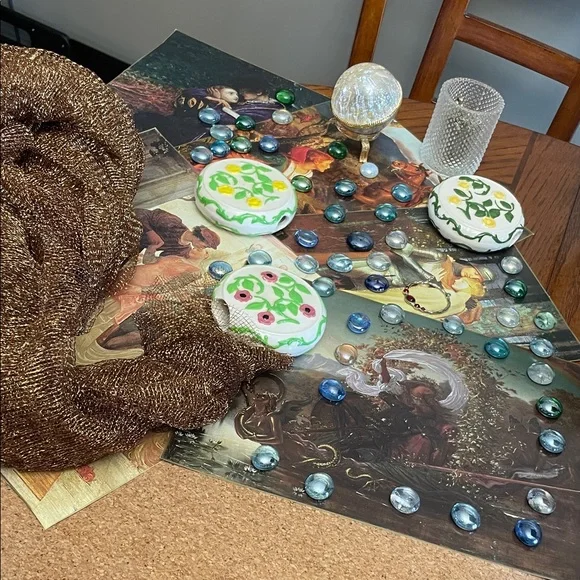 Vintage Mixed LOT Mesh Scarf Glass Pebbles Medieval Paper Art Iridescent Globe - Picture 1 of 16